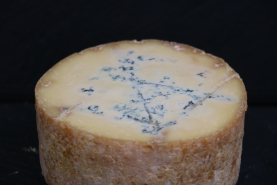 Fourme de Montbrison AOP